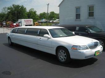 2007 Lincoln Town Car Images