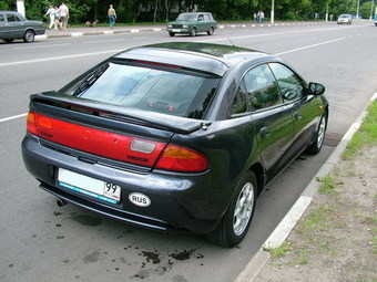 1998 Mazda 323 Photos