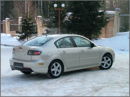 2005 Mazda 323