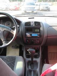 1999 Mazda 323F Pictures