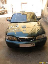 2000 Mazda 626 Pictures
