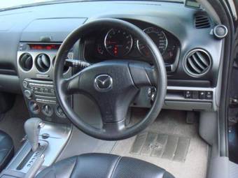 2005 Mazda Atenza Images