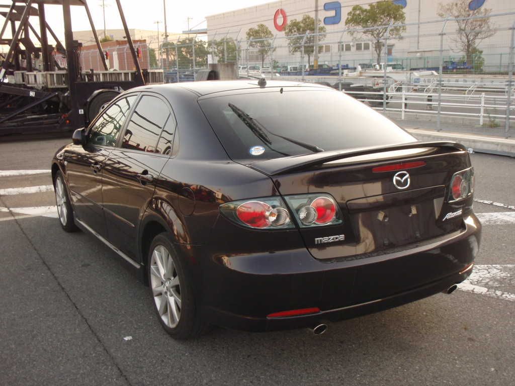 2005 Mazda Atenza Sport