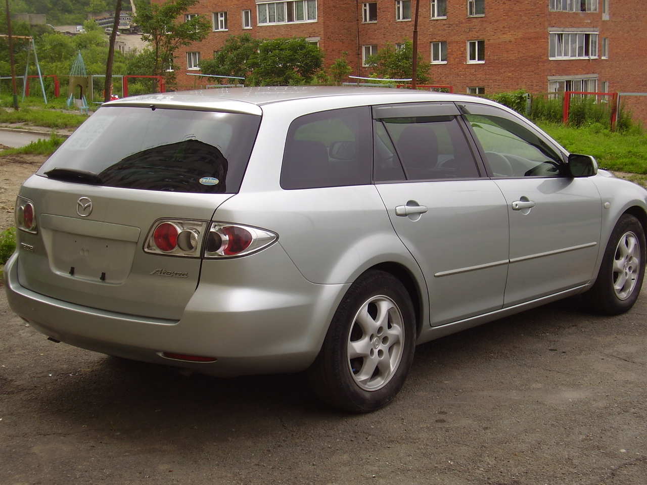 2004 Mazda Atenza Sport Wagon Photos 2 3 Gasoline