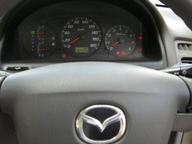 2001 Mazda Capella