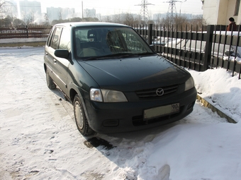 2000 Mazda Demio