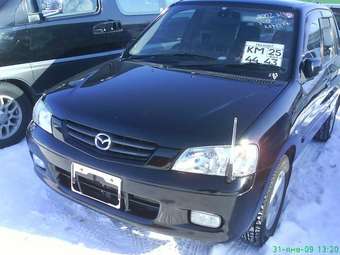 2002 Mazda Demio Photos