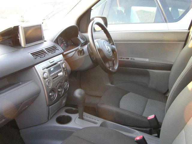 2005 Mazda Demio