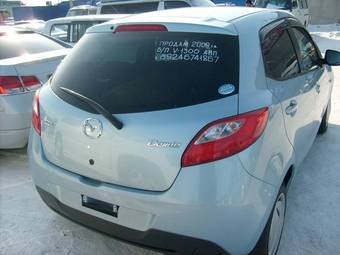 2009 Mazda Demio Pictures