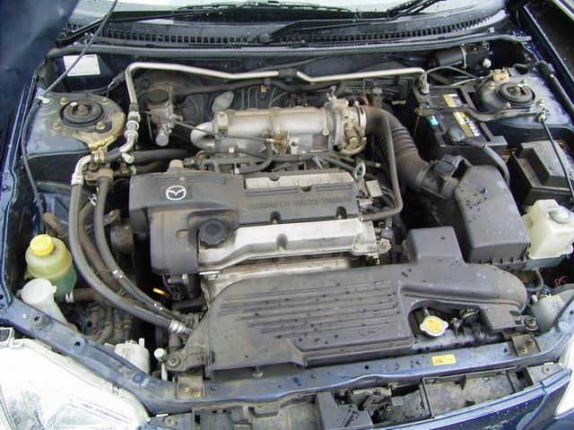 1999 Mazda Familia Pics