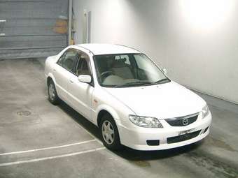 2002 Mazda Familia Pics