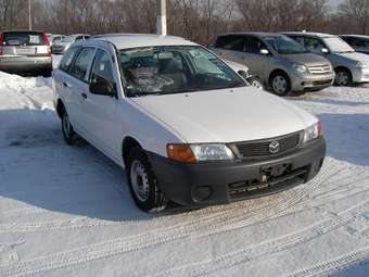 2002 Mazda Familia Van Pics