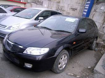 2001 Mazda Familia Wagon Pictures