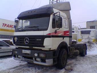 Mercedes 1838 #3