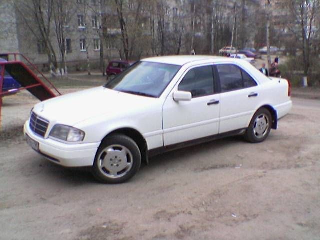 1994 Mercedes-Benz C180