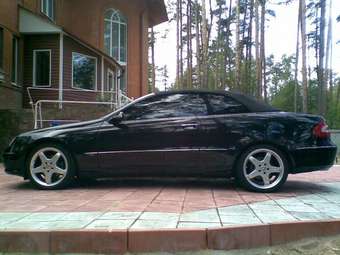 2003 Mercedes-Benz CLK-Class Images