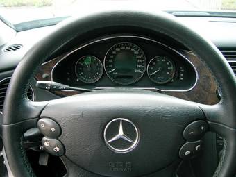 2004 Mercedes-Benz CLS-Class Pictures