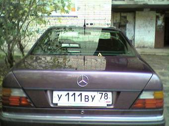 1994 Mercedes-Benz E-Class Photos