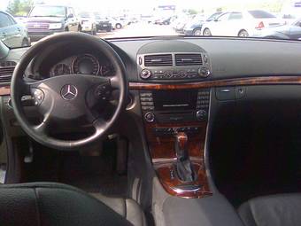 2006 Mercedes-Benz E-Class Images