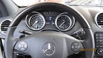 2012 Mercedes-Benz GL-Class Images