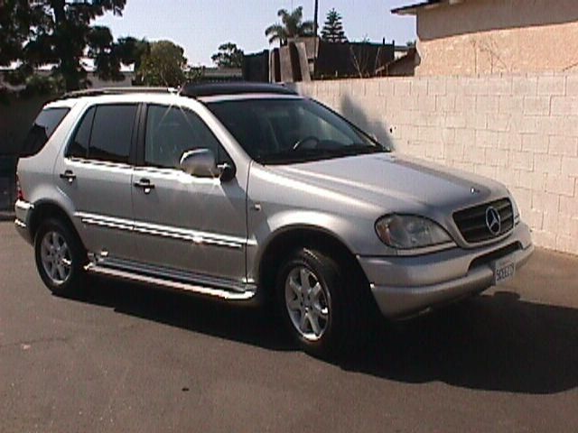 2001 Mercedes-Benz ML430