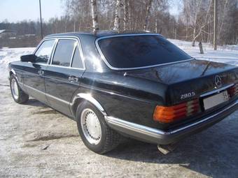 1985 Mercedes-Benz S-Class Pictures