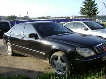 2000 Mercedes-Benz S-Class Pictures