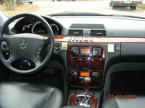 1999 Mercedes-Benz S320