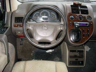 2002 Mercedes-Benz V-Class Pictures