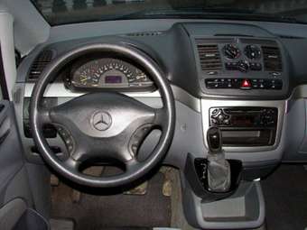 2003 Mercedes-Benz Viano Pics