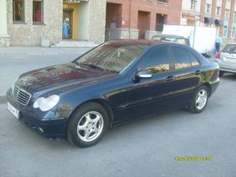 2002 Mercedes-Benz W203 Pictures