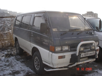 1990 Mitsubishi Delica