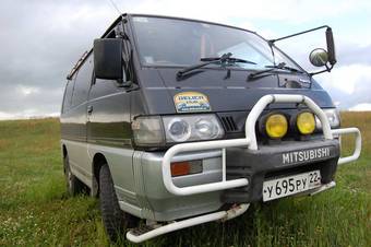 1991 Mitsubishi Delica Pictures
