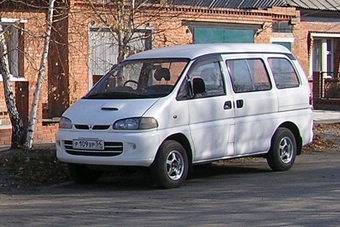 1994 Mitsubishi Delica