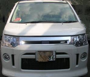 2007 Mitsubishi Delica Pics