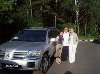 2003 Mitsubishi Endeavor Photos