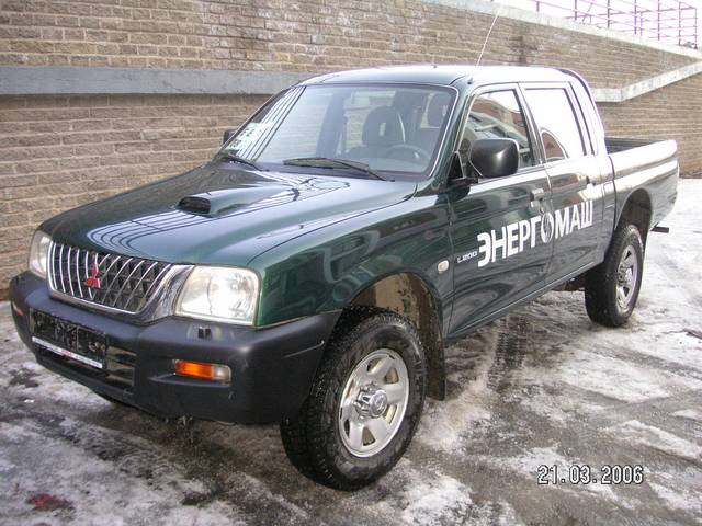 2002 Mitsubishi L200