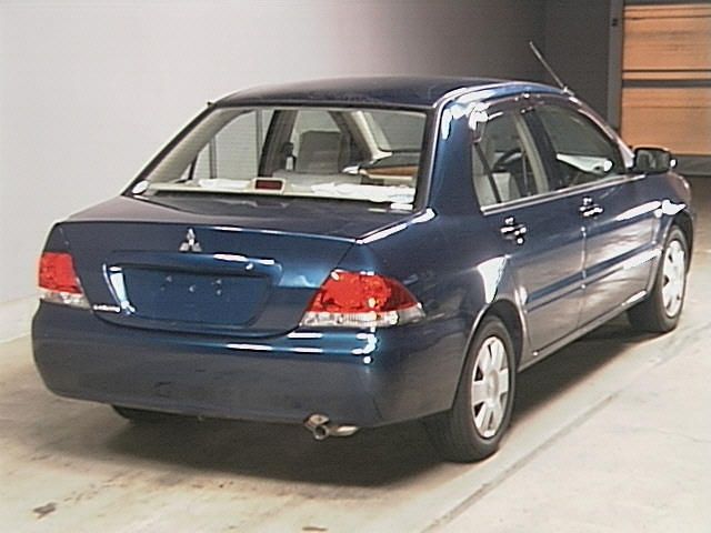 2004 Mitsubishi Lancer Cedia