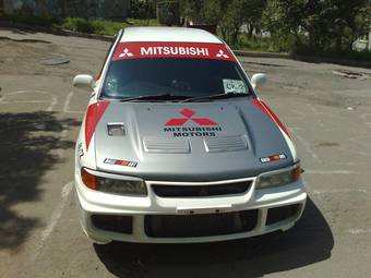 1995 Mitsubishi Lancer Evolution Pictures