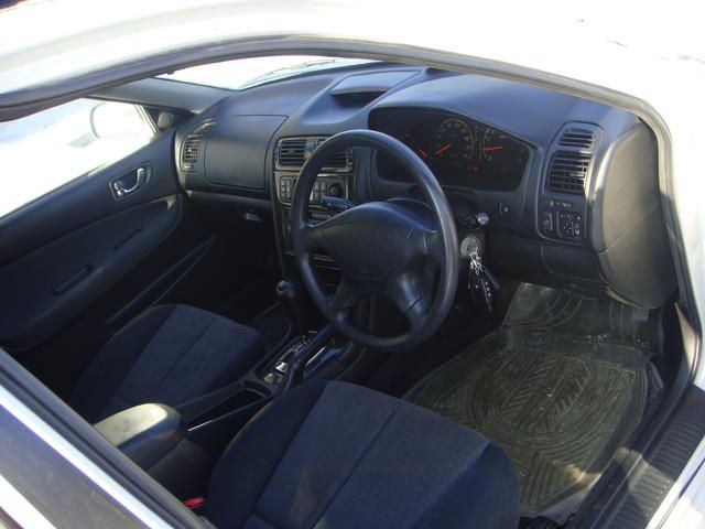 2002 Mitsubishi Legnum