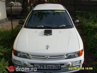 2000 Mitsubishi Libero Picture