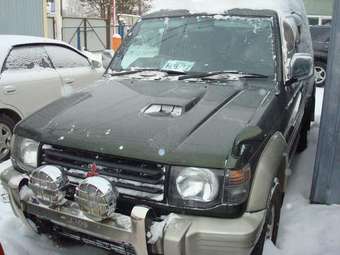 1997 Mitsubishi Pajero Pics