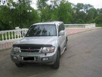 2002 Mitsubishi Pajero Photo