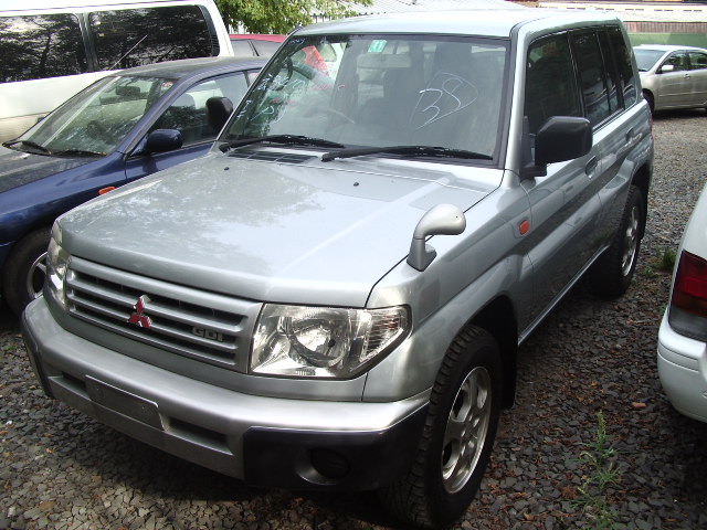 12 Mitsubishi Pajero iO For Sale