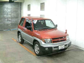 1999 Mitsubishi Pajero iO Photos