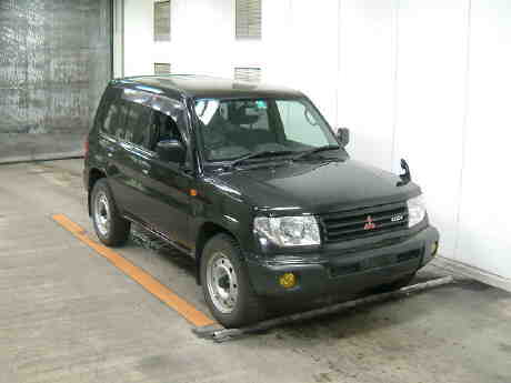 1999 Mitsubishi Pajero Io. 2000 Mitsubishi Pajero IO