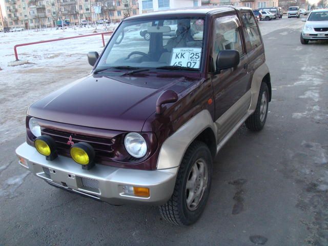 1995 Mitsubishi Pajero Junior