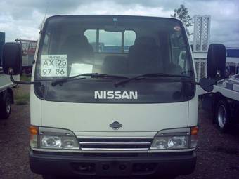 2003 Nissan AD Van Photos