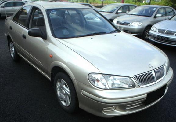 2002 Nissan Almera