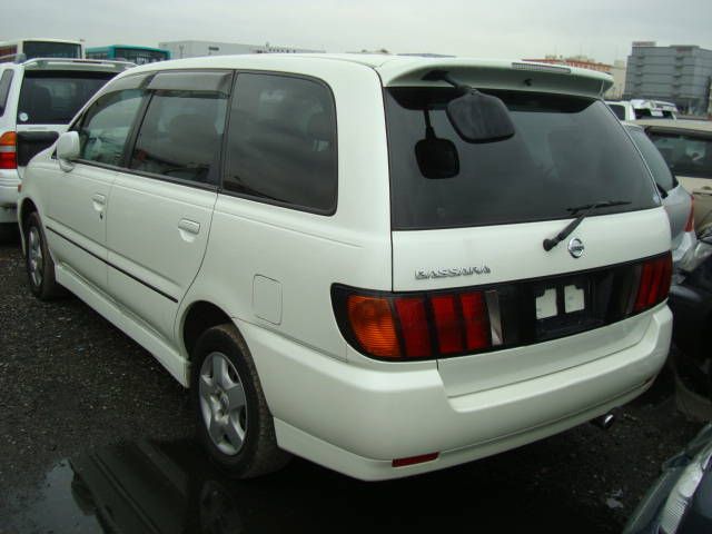 2002 Nissan Bassara